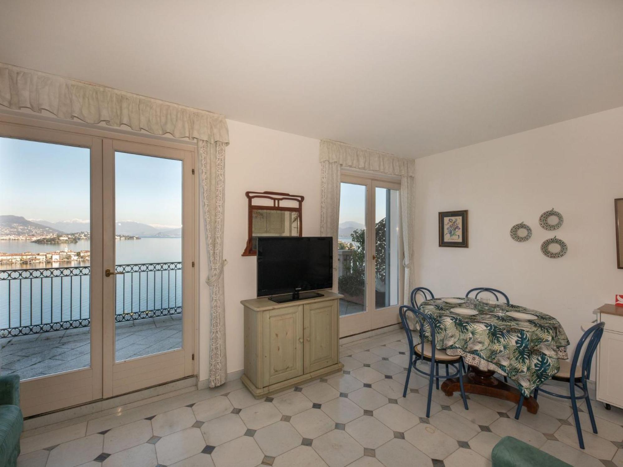 Apartment Punta Borromea By Interhome Stresa Exterior photo